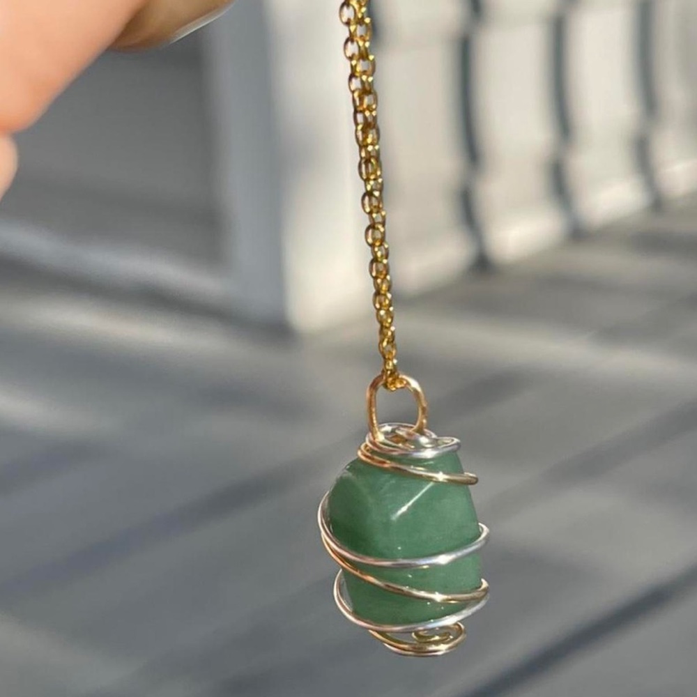 Adventurine crystal necklace